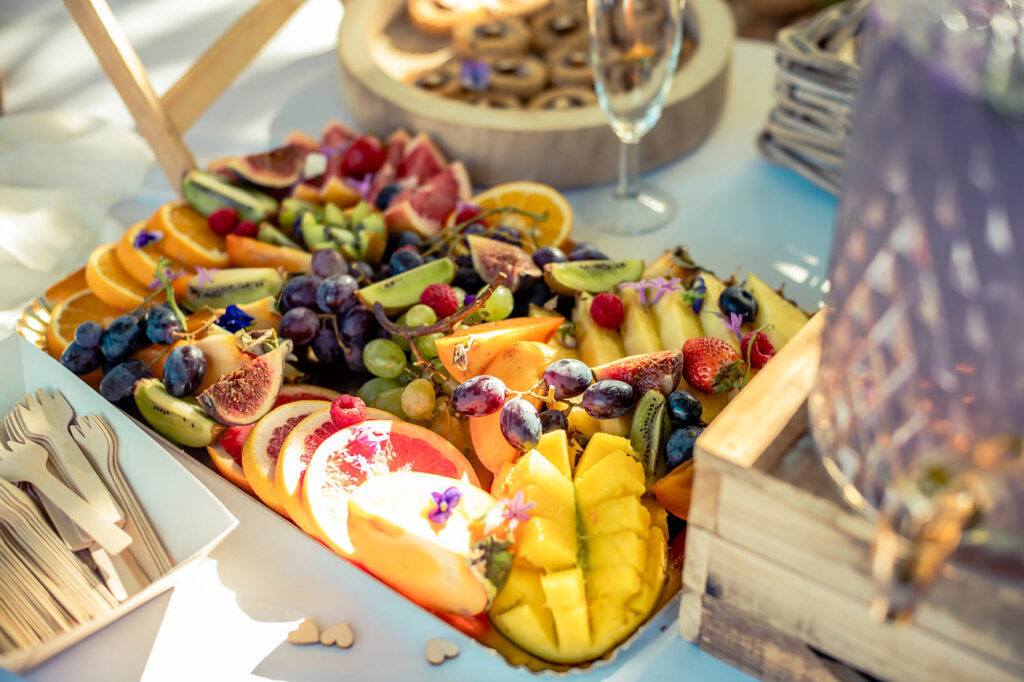 Assiettes de fruits salon du mariage